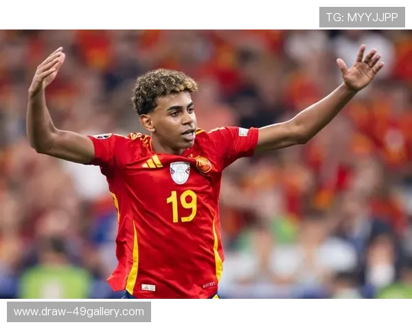 足球明星亲自教你基本功技巧提升，打破训练瓶颈，成就未来足坛巨星