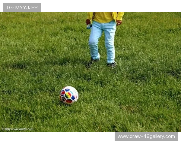 高清画质呈现顶级足球球星驰骋绿茵瞬间全景魅力